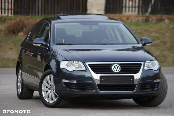 Volkswagen Passat 1.9 TDI Highline - 3