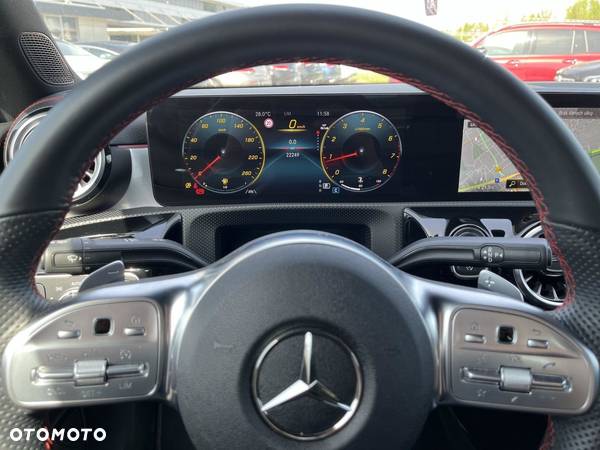 Mercedes-Benz CLA 180 AMG Line 7G-DCT - 10