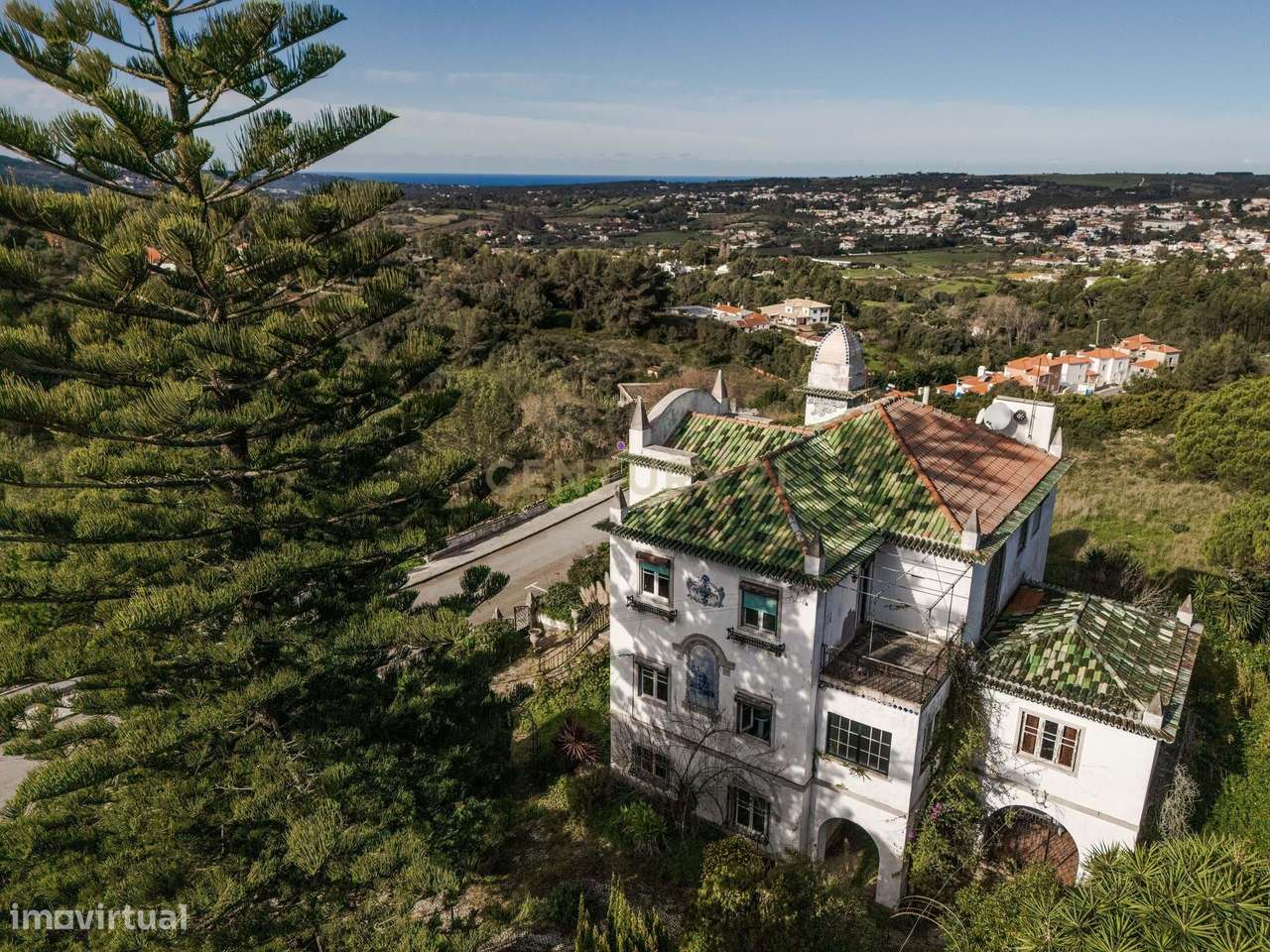 Palacete com 5 Quartos no Coração de Sintra-3