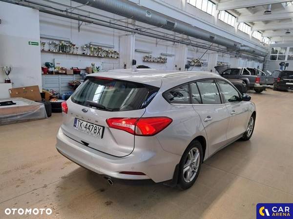 Ford Focus - 5