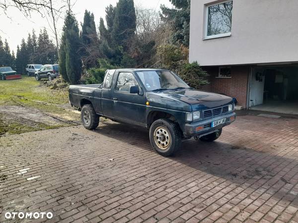 Nissan Pickup 2.5 TDi 4WD - 3