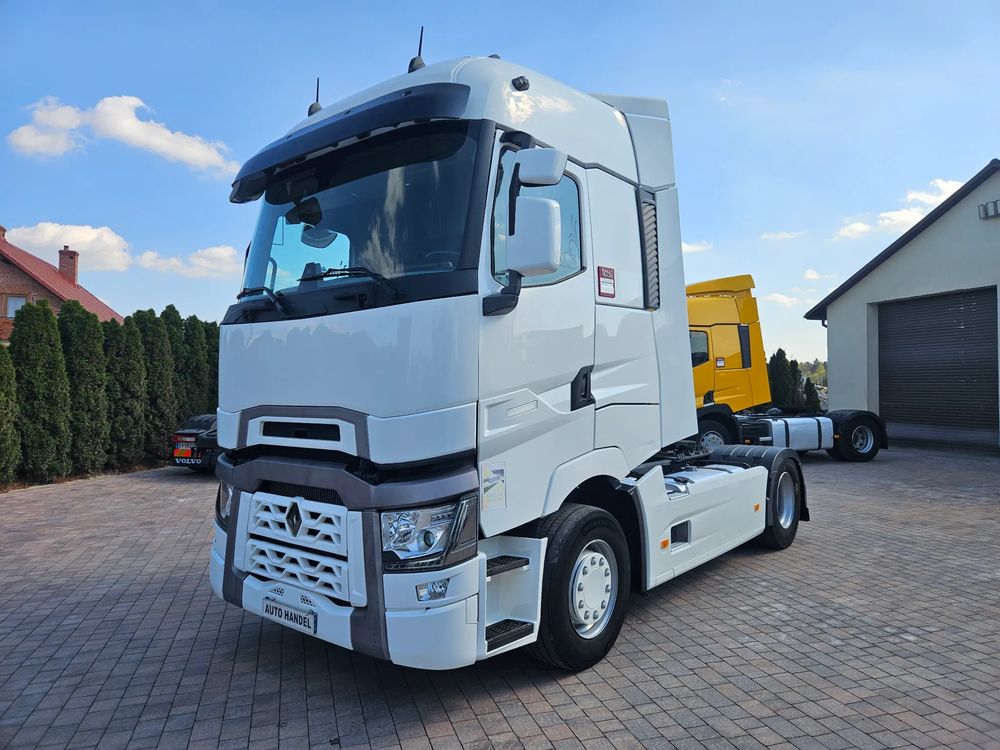 Renault T-series 2021