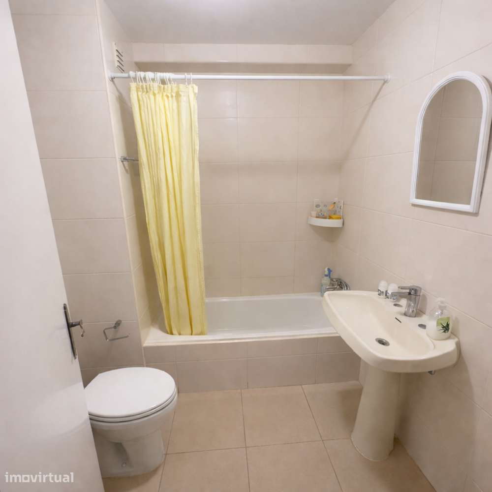 T1 com garagem - Zona central de Leiria-6