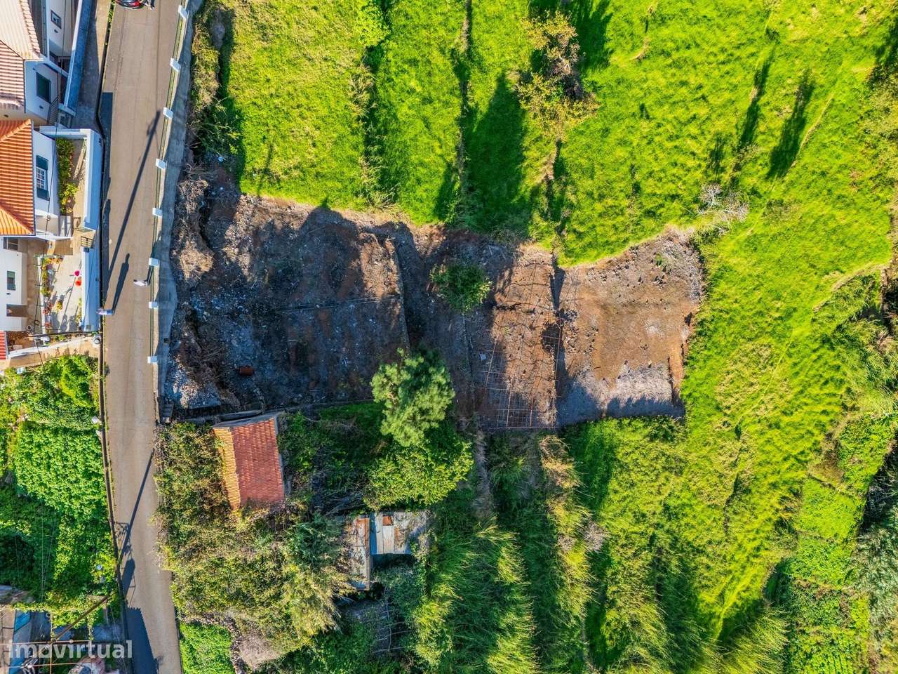 Terreno com Potencial Construtivo no Lombo das Laranjeiras, Calheta! - Grande imagem: 2/27