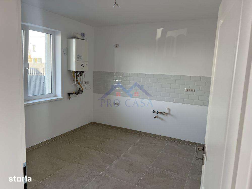 Casa noua in Cetate, zona liceului HCC - Imagine principală: 2/6
