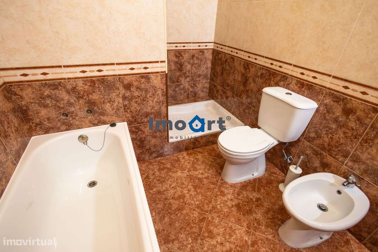 Exclusivo Andar-Moradia T3+3 com terreno de + 1.850 m², Argoncilhe --42