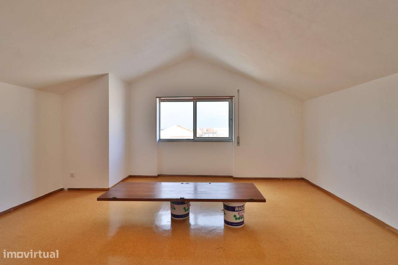 Moradia Isolada  com 3.400 m²  – Potencial único perto do Baleal - Grande imagem: 3/31