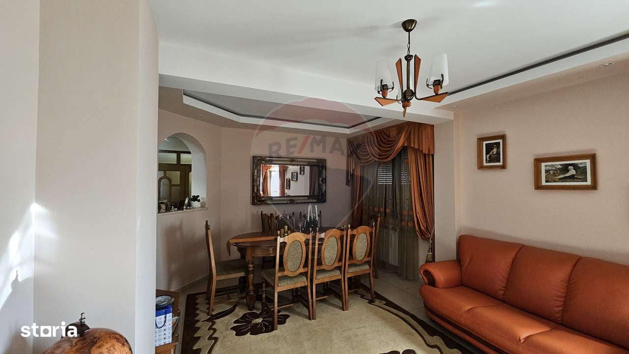 Doua Vile cu teren intravilan de 1080mp in orasul Suceava - Imagine principală: 5/20