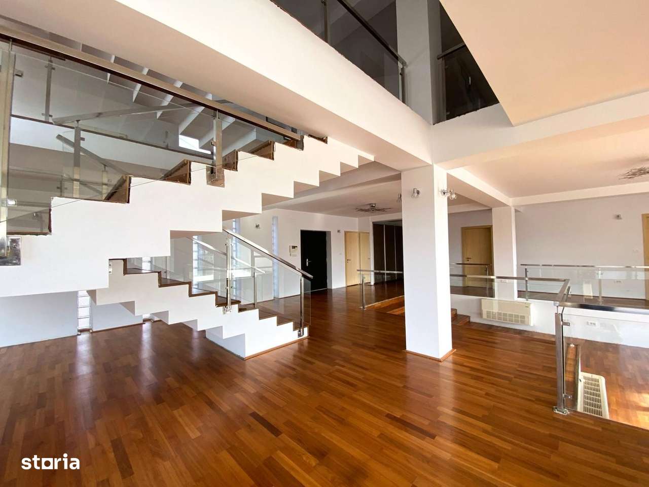 Oportunitate de afacere: spațiu de închiriat 650 mp în Arad - Imagine principală: 5/20