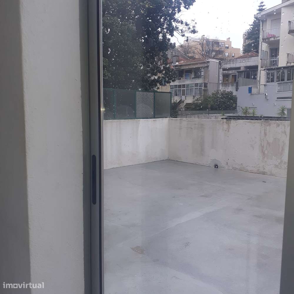 Apartamento T1 Rua da Boavista - Grande imagem: 4/18