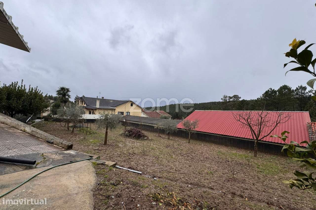 Moradia com Piscina, Quintal e Conforto Total a 8 km de Viseu-30