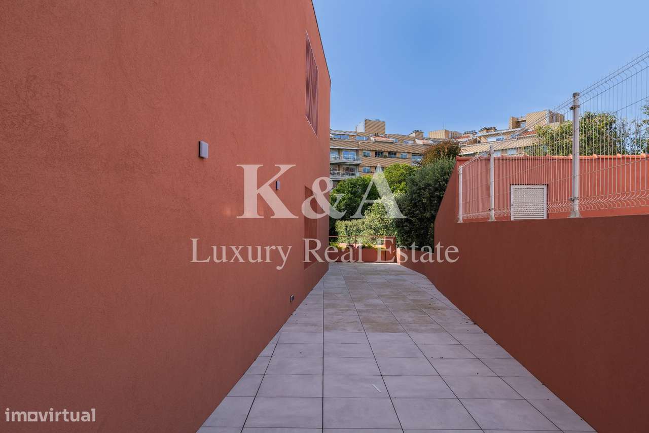 Apartamento T4+1 com terraço na Foz-12