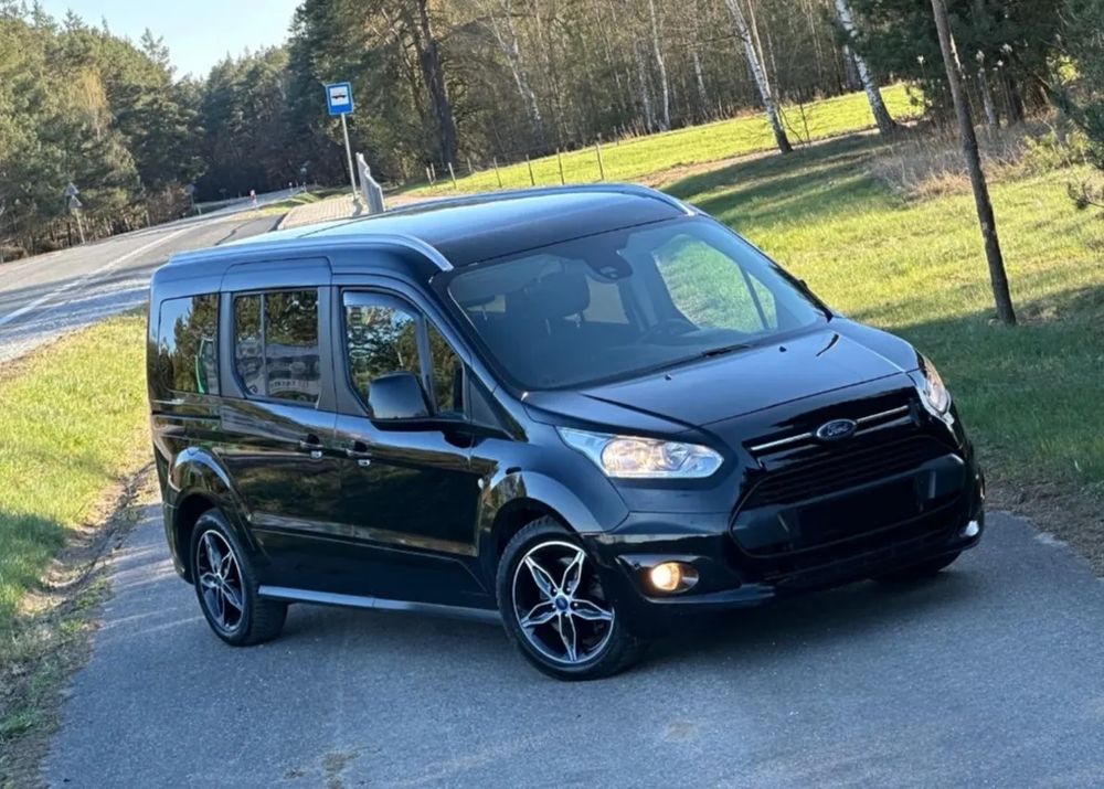 Ford Tourneo Connect Grand 2017