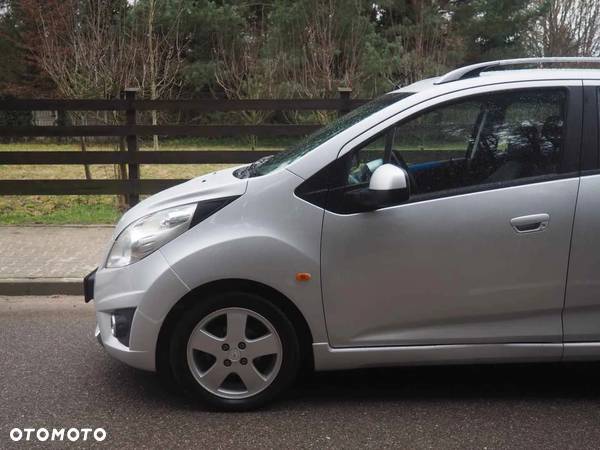 Chevrolet Spark 1.2 LTZ - 16