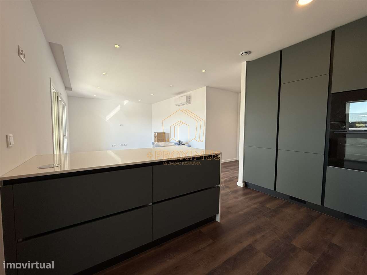 Apartamento T3 novo c/ garagem e terraço– Tavarede-15