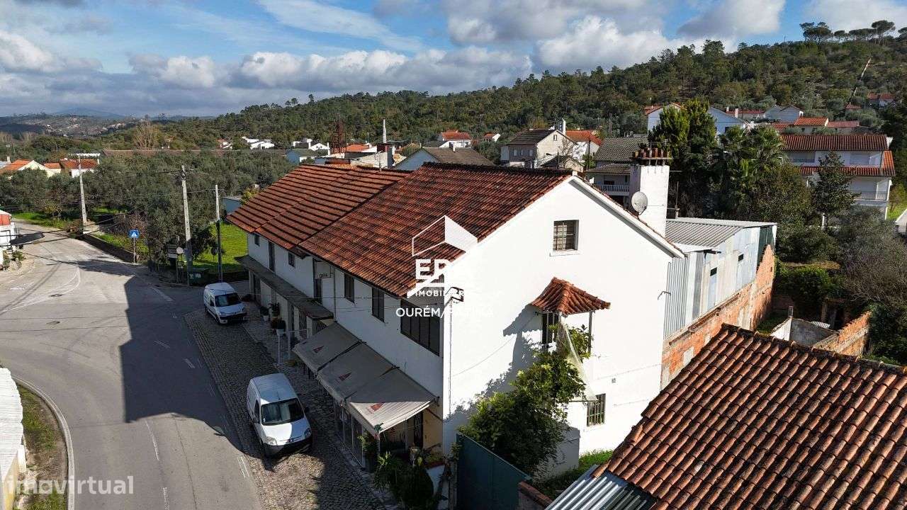 Moradia T5 localizada em Formigais, Ourém - Grande imagem: 4/40