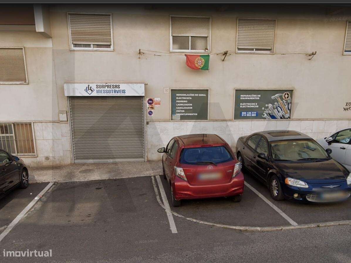 Estacionamento coberto e fechado - Grande imagem: 3/7