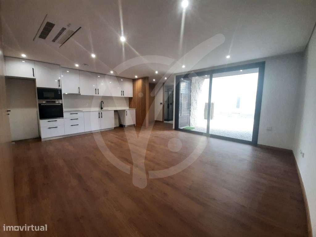 Moradia T2 NOVA junto à praia de Aver-o-Mar na Póvoa de Varzim-4