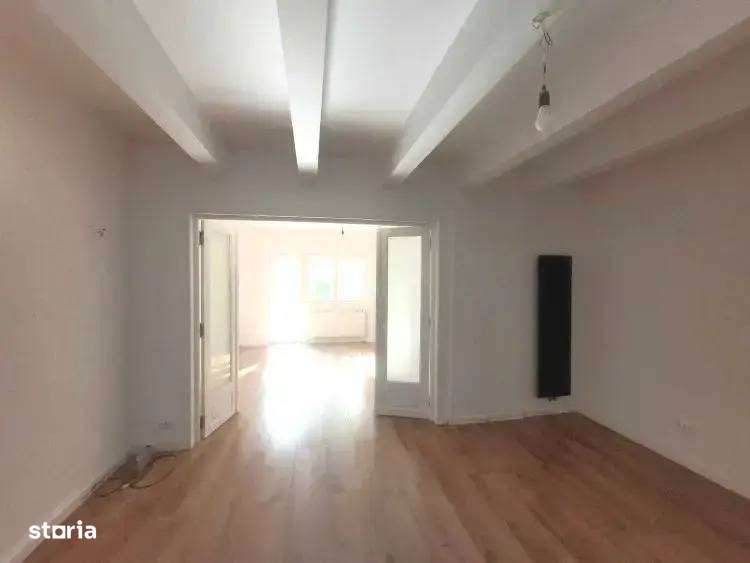 Apartament 4 camere | Vedere Parcul Cișmigiu | Renovat - Imagine principală: 5/8