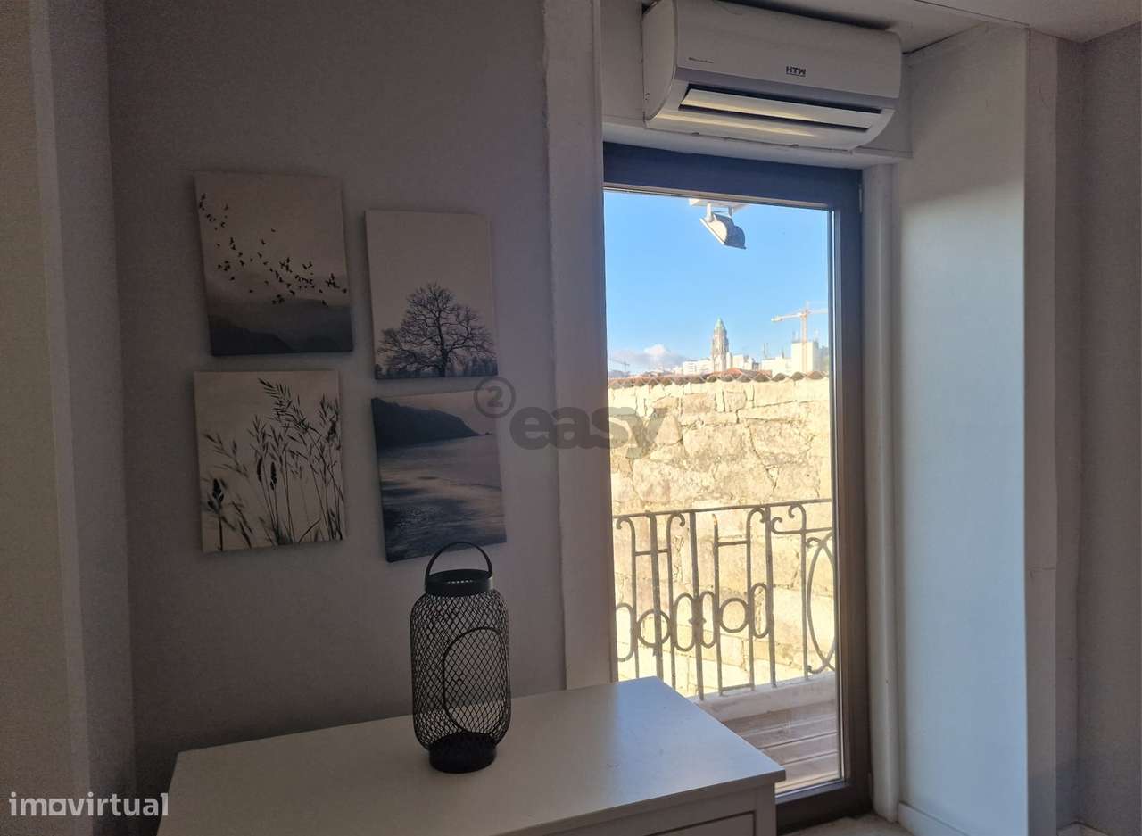 APARTAMENTO T1 COM LOGRADOURO DE 78M2-12