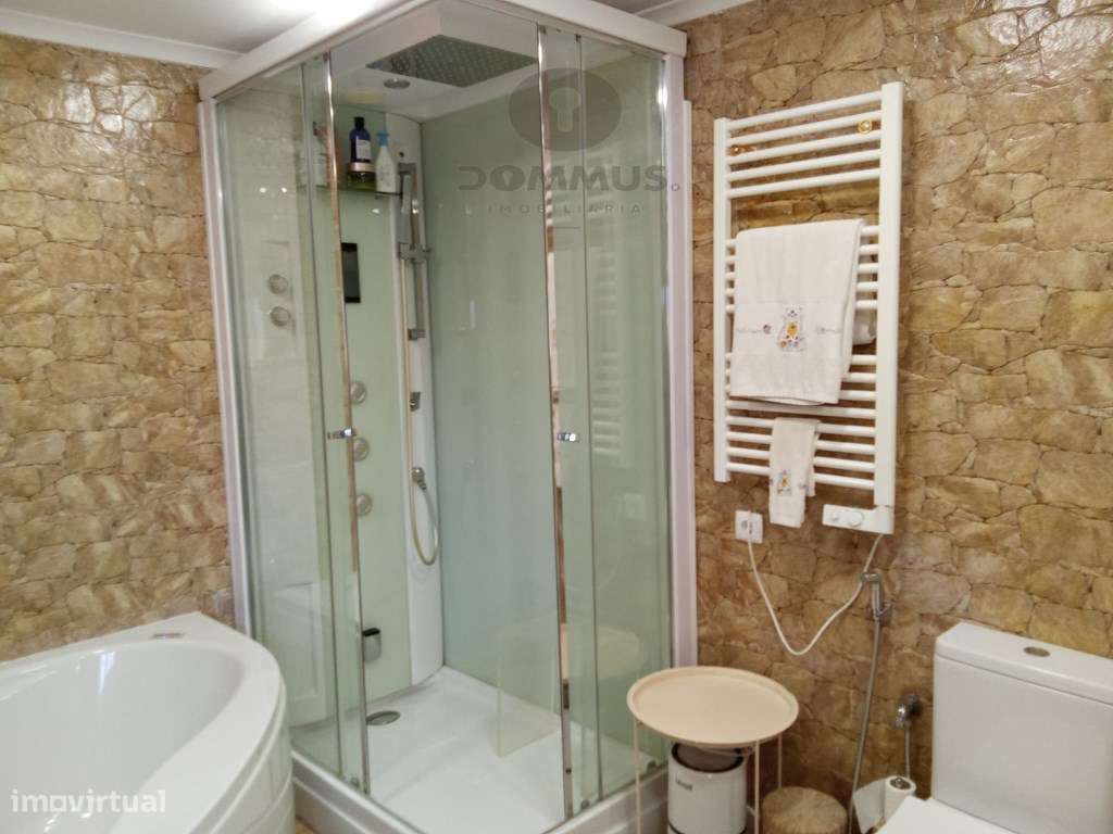 Moradia V3 / Quinta com Piscina-17