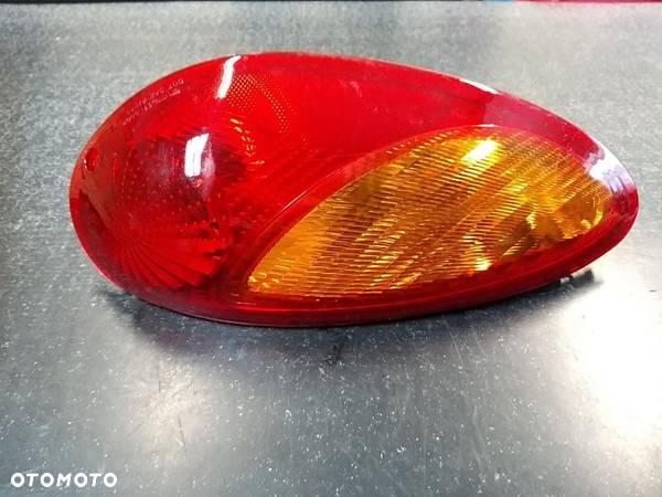 LAMPA TYLNA USA CHRYSLER PT CRUISER 00-2005 - 1