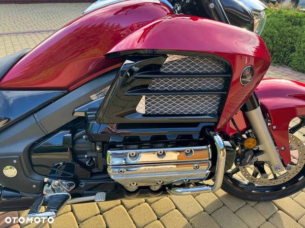 Honda Valkyrie - 11