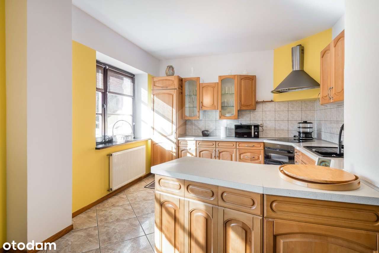 Dwupiętrowy dom z ogrodem, 250.00 m2 - Pełny obrazek: 5/19