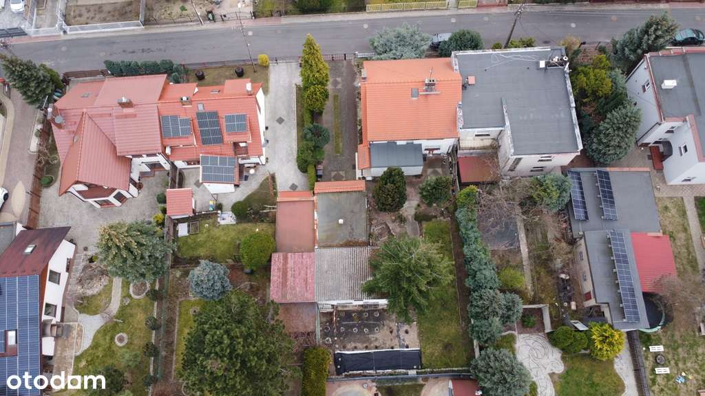 Dom jednorodzinny z garażem i dodatkowym budynkiem - Pełny obrazek: 5/20