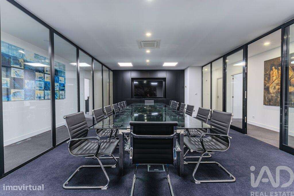 Escritório em Santo António de 520,00 m2 - Grande imagem: 5/28