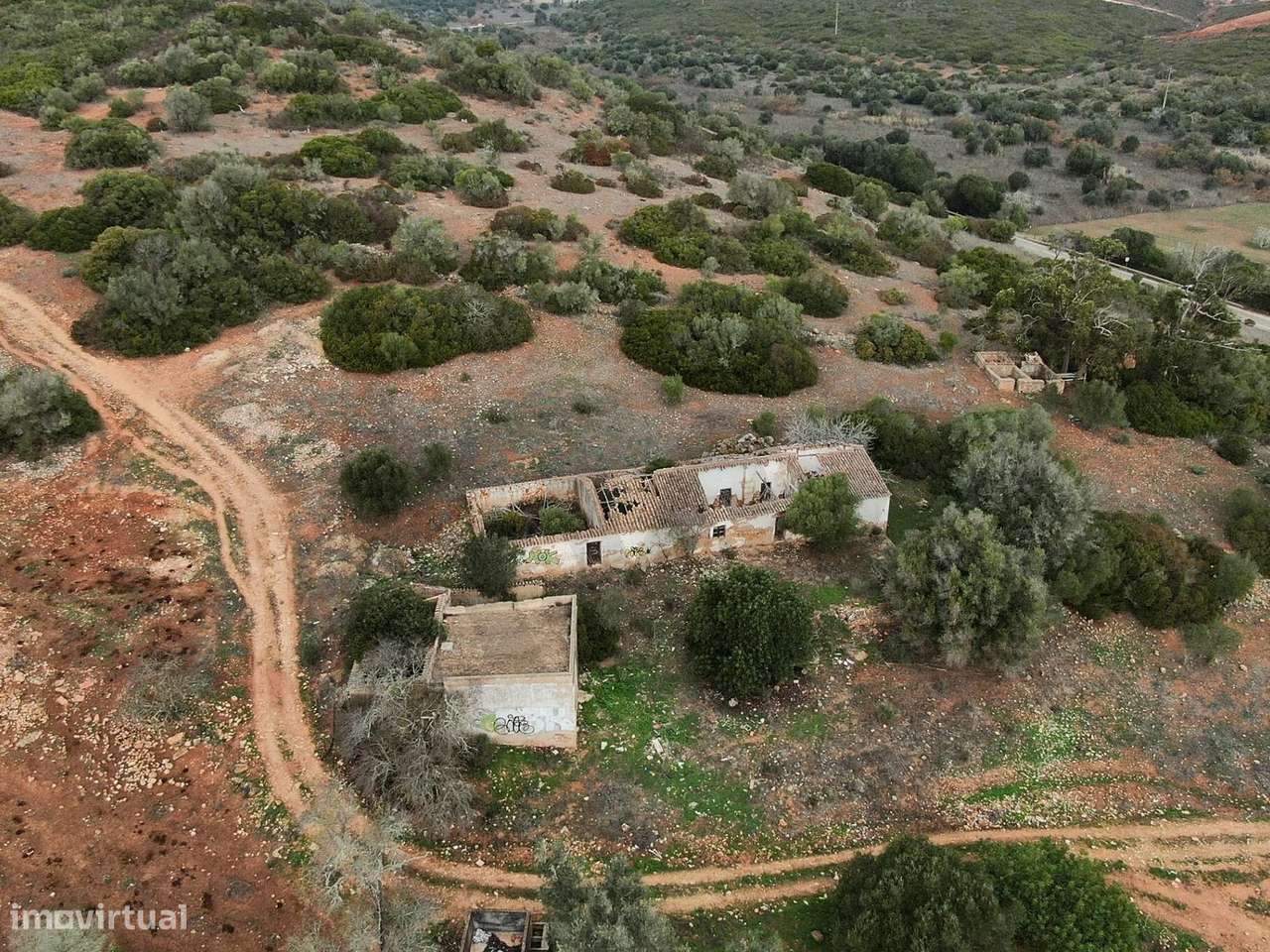 Terreno em Lagos, Distrito de Faro, na União das Freguesias de Bensafr - Grande imagem: 3/22