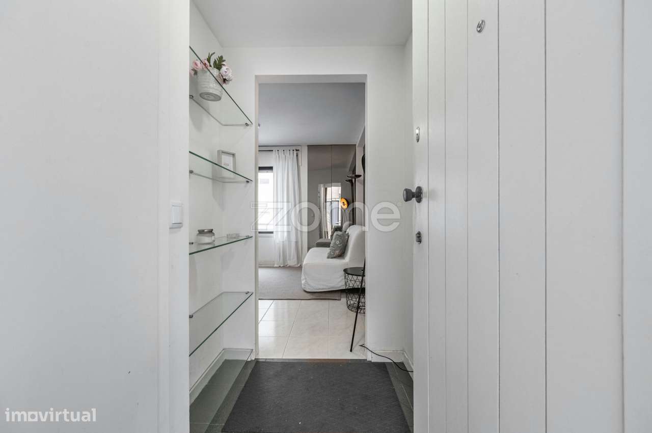 APARTAMENTO T1+1 NA CONSTITUIÇÃO, JUNTO À PRAÇA DO MARQUÊS - PORTO... - Grande imagem: 5/21