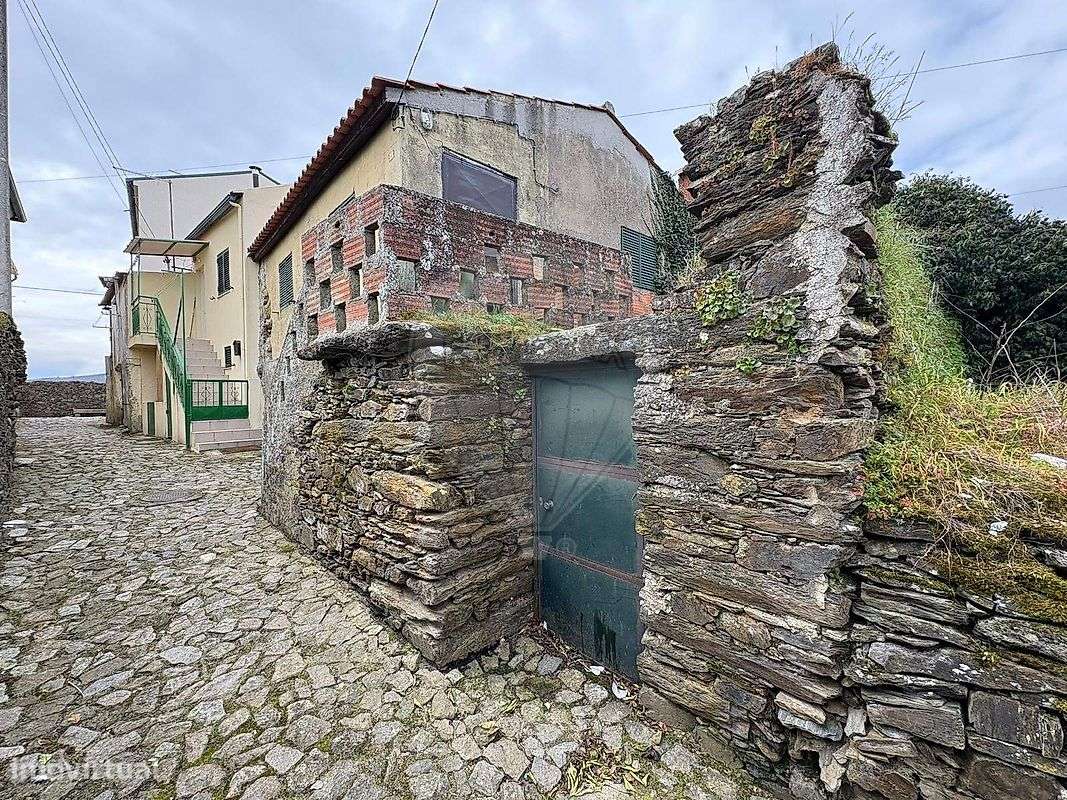 Moradia T3 para venda - Grande imagem: 4/6