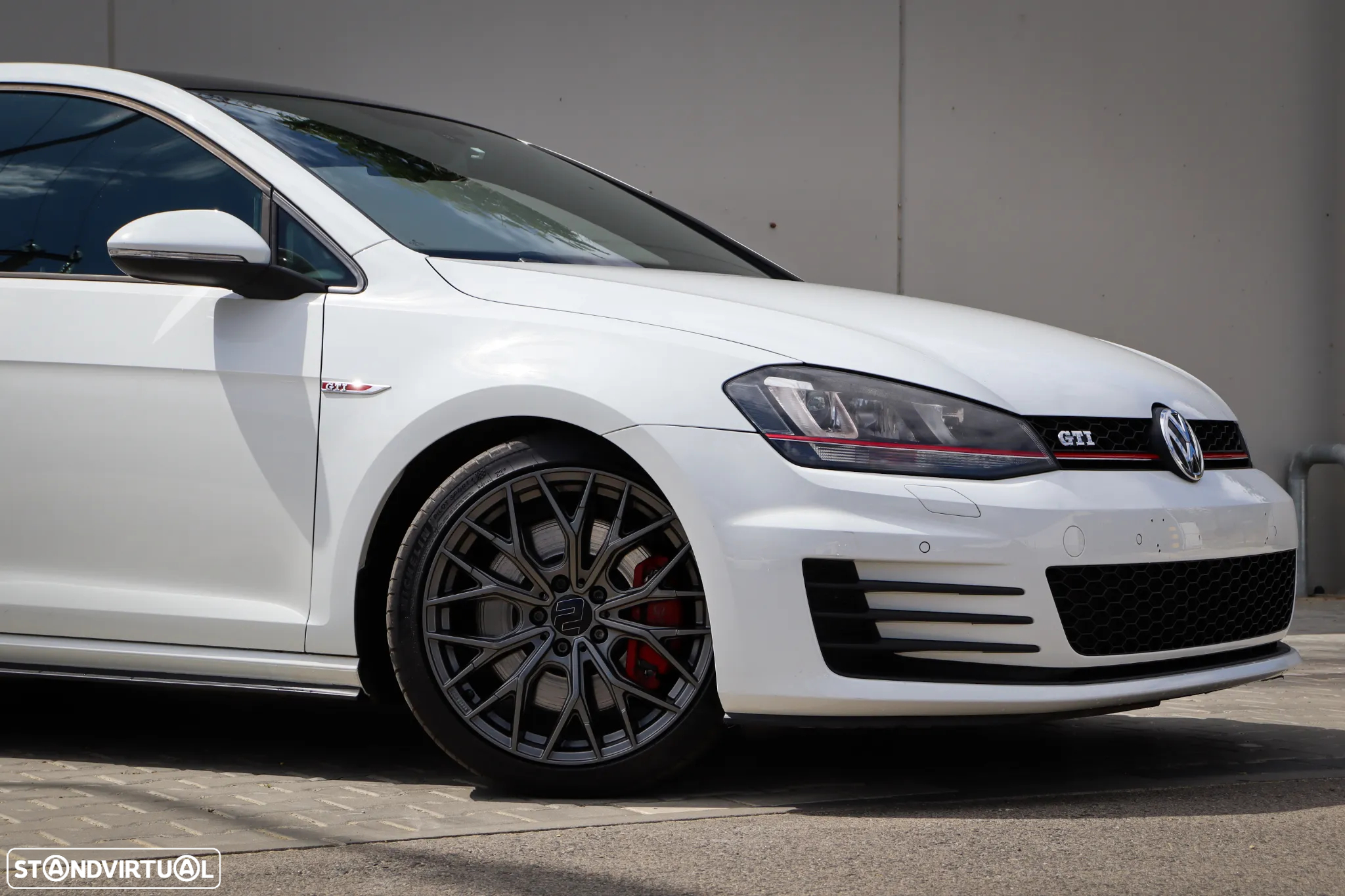 VW Golf 2.0 TSi GTi DSG Performance - 2