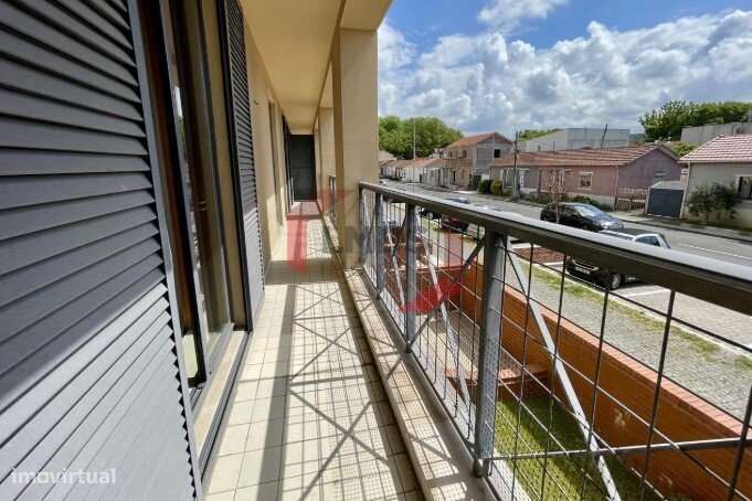 Fantástico apartamento T3 com 159 m² - Rua dos Miosótis - Paranhos-23