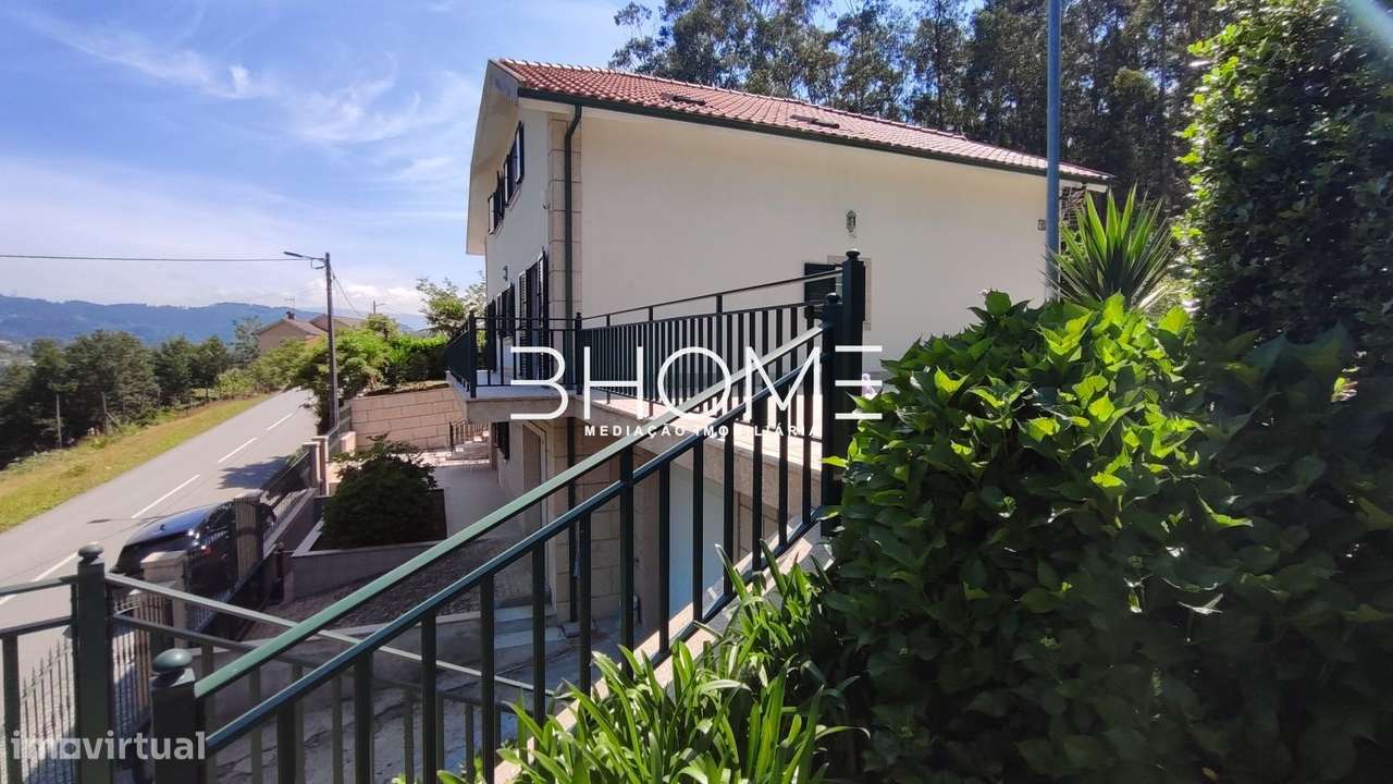 Moradia Individual na Povoa de Lanhoso - Sobradelo da Goma-18