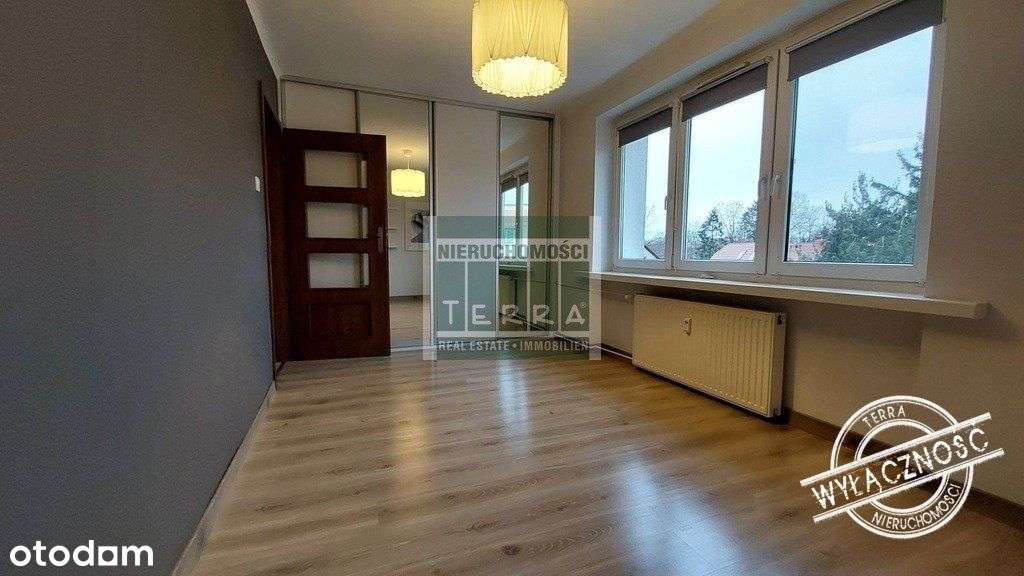 Trzypokojowe z balkonem w centrum miasta-8