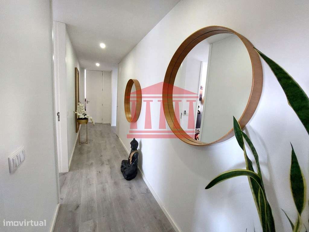 MORADIA TÉRREA SEMINOVA-17