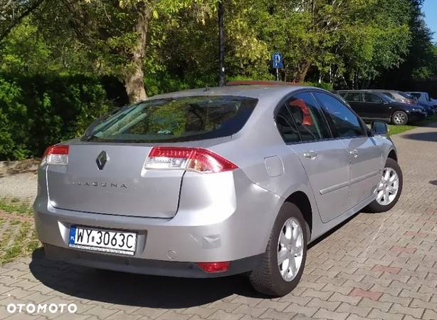 Renault Laguna - 4