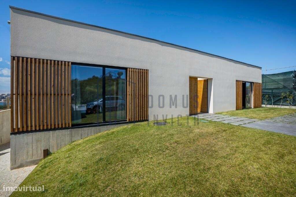 MORADIA  COM VISTA PARA O RIO DOURO - Grande imagem: 4/11