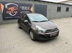 Kia Rio - 7