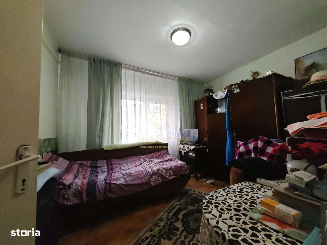 Apartament cu 2 camere de vanzare, zona Cora-3