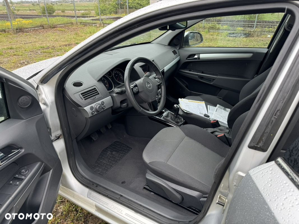 Opel Astra III 1.7 CDTI EcoFLEX - 13