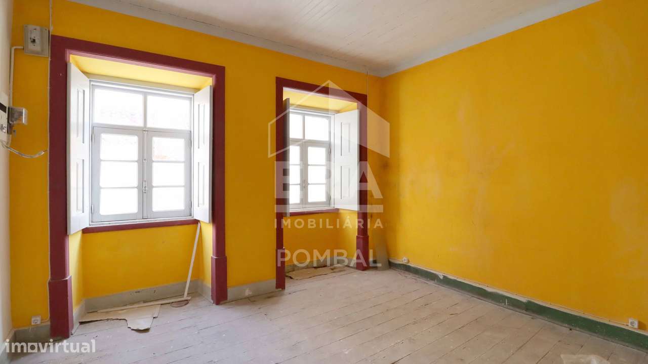 Prédio no centro da Coimbra para remodelar - Grande imagem: 5/21