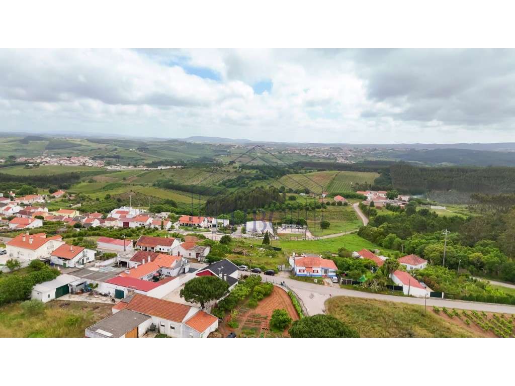 Terreno com Potencial de Construção e Vista Serra de Montejunto - B...-14