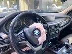 BMW X5 xDrive35i - 12