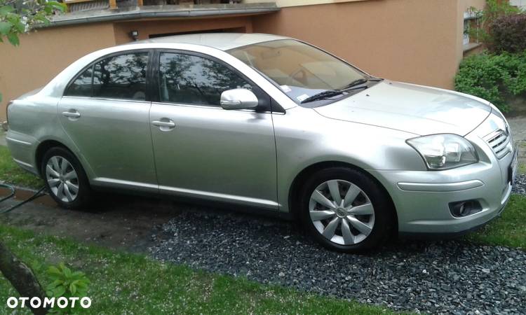 Toyota Avensis 2.0 D-4D Luna - 5