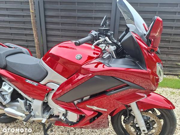 Yamaha FJR - 4