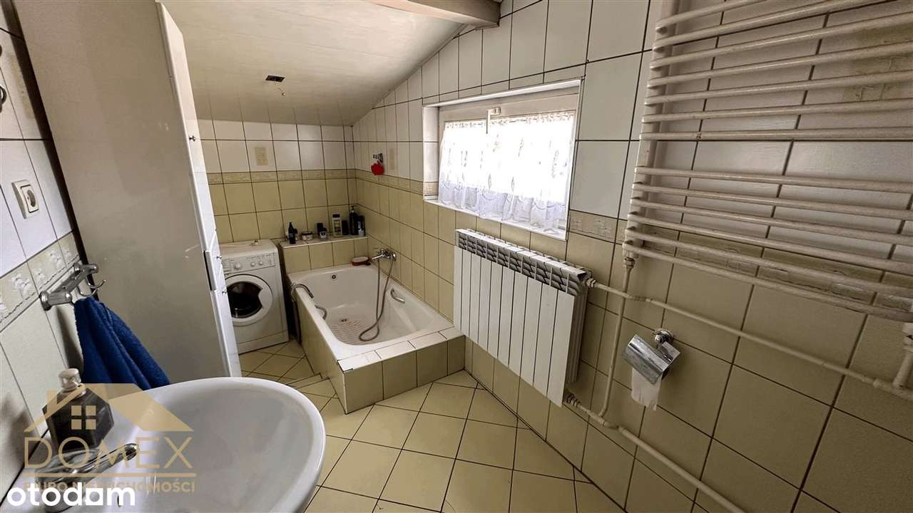 Duży dom-zielona i spokojna okolica-12