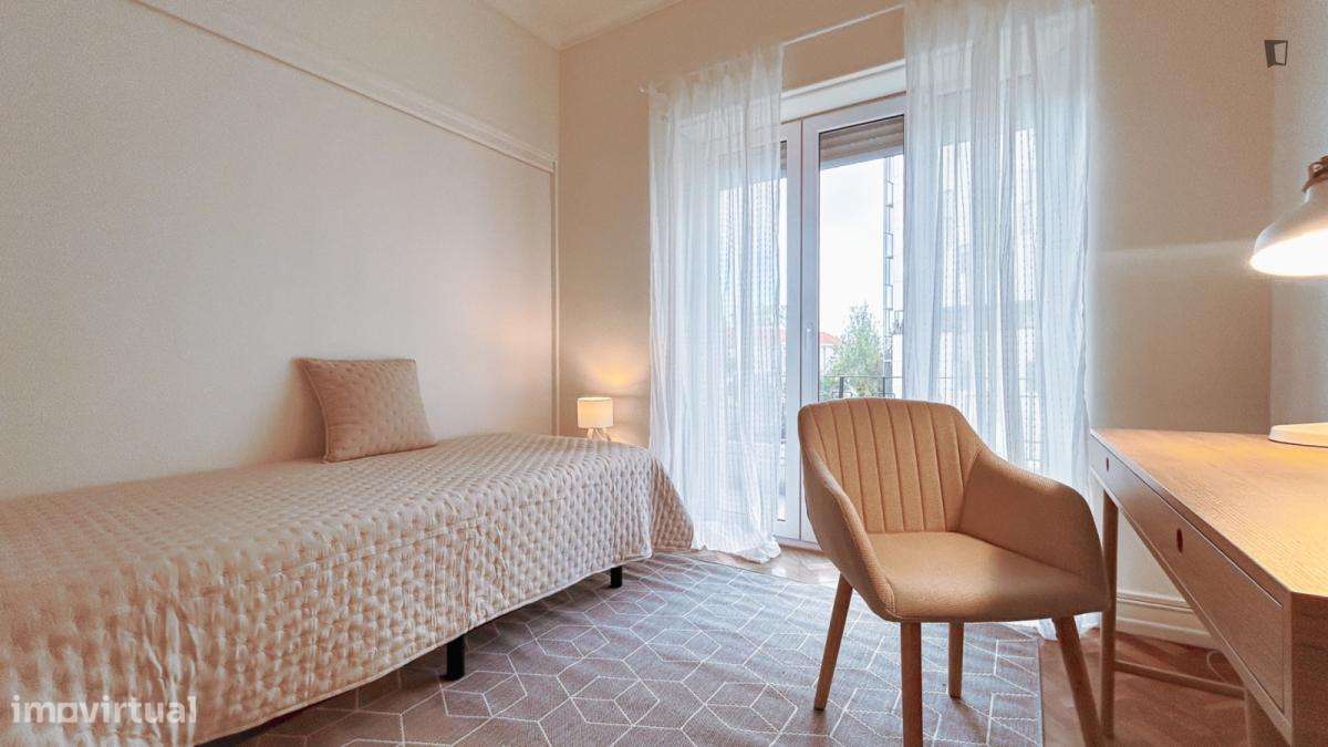 Quarto - localizado em Picoas Lisbon - Grande imagem: 5/38